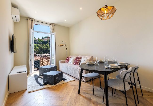  in Beausoleil - Élégant 2 pièces avec vue mer aux portes de Monaco 