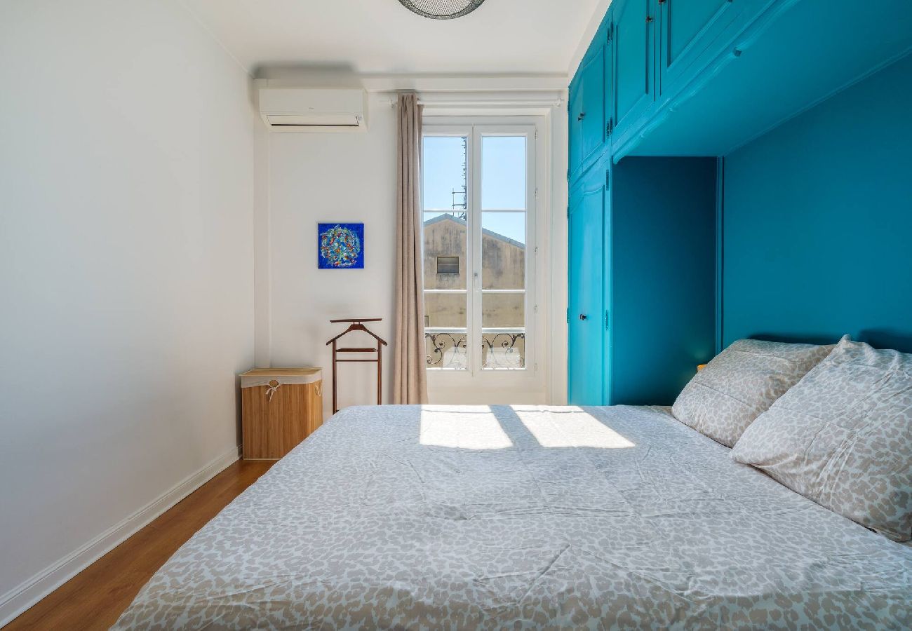 Apartment in Nice - 3 pièces lumineux avec balcon au cœur de la ville 