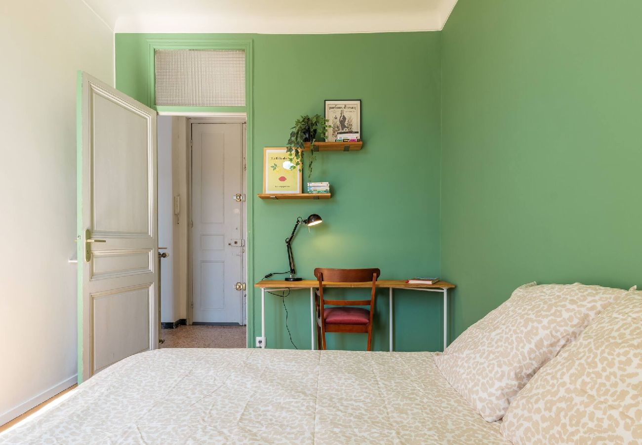 Apartment in Nice - 3 pièces lumineux avec balcon au cœur de la ville 