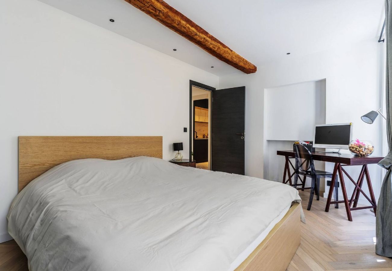 Apartment in Nice - Appartement de charme en plein cœur du vieux Nice 