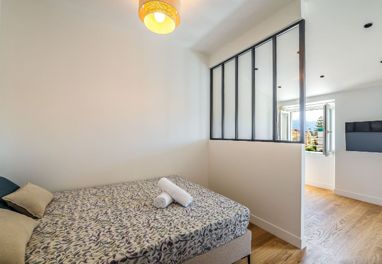 Apartment in Nice - Magnifique studio boulevard Gambetta - A 