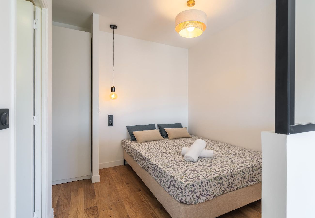 Apartment in Nice - Magnifique studio boulevard Gambetta - A 