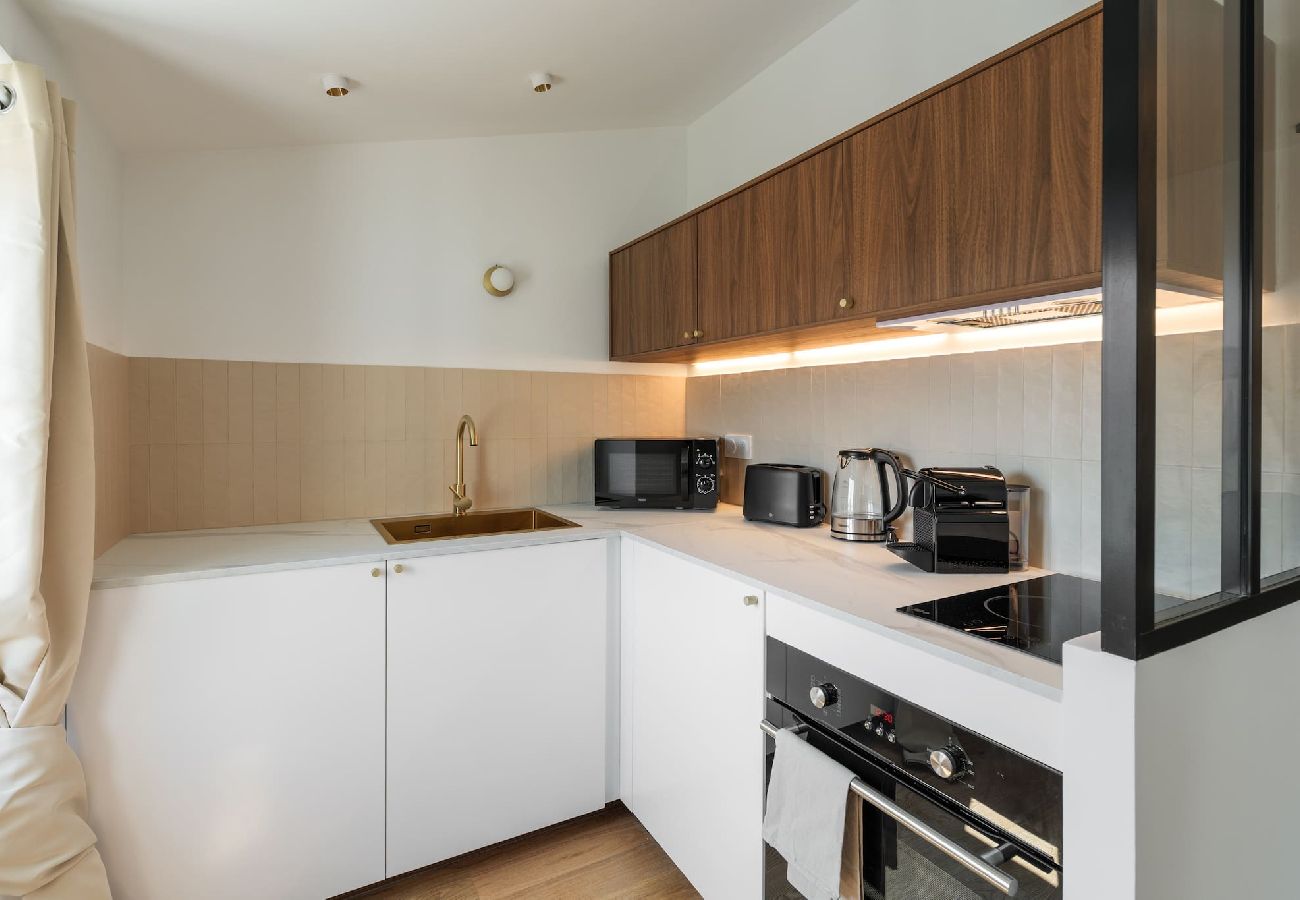Apartment in Nice - Magnifique studio boulevard Gambetta - A 