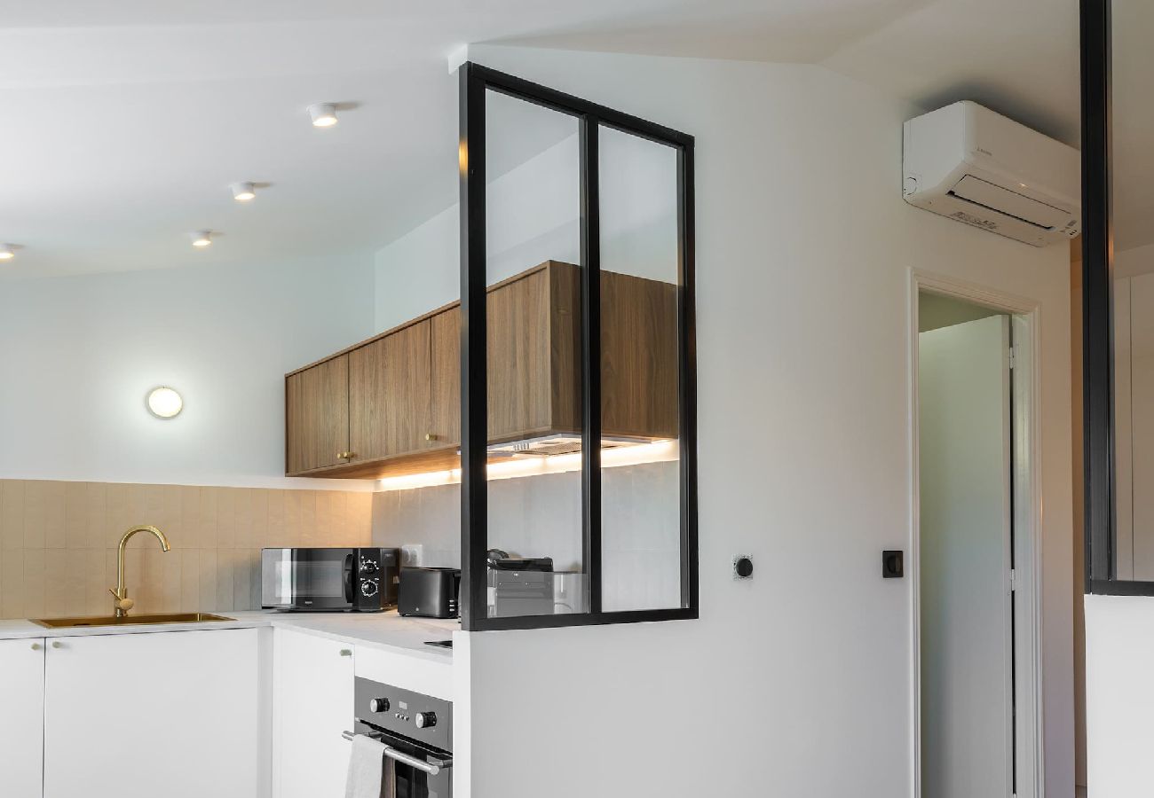 Apartment in Nice - Magnifique studio boulevard Gambetta - A 
