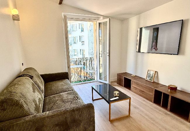  in Nice - Magnifique et lumineux 3 pièces dans le carré d'or 