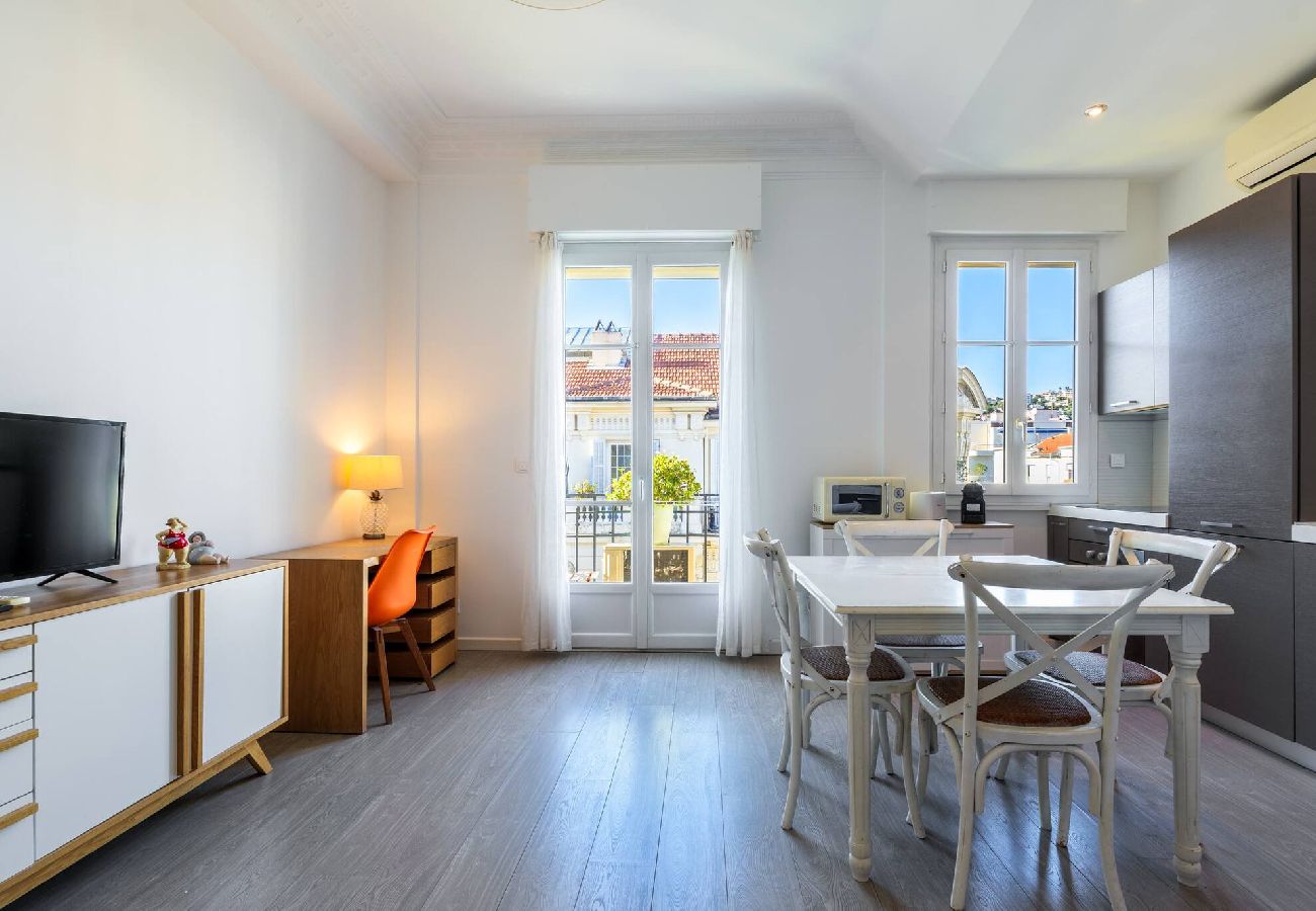 Apartment in Nice - Charmant 2 pièces dans le carré d'or 