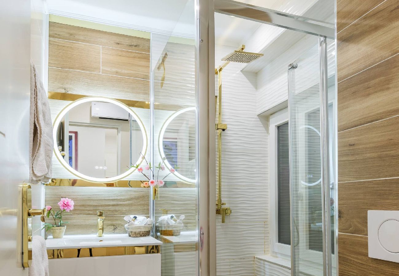 Apartment in Nice - Havre de paix au coeur du Vieux Nice 