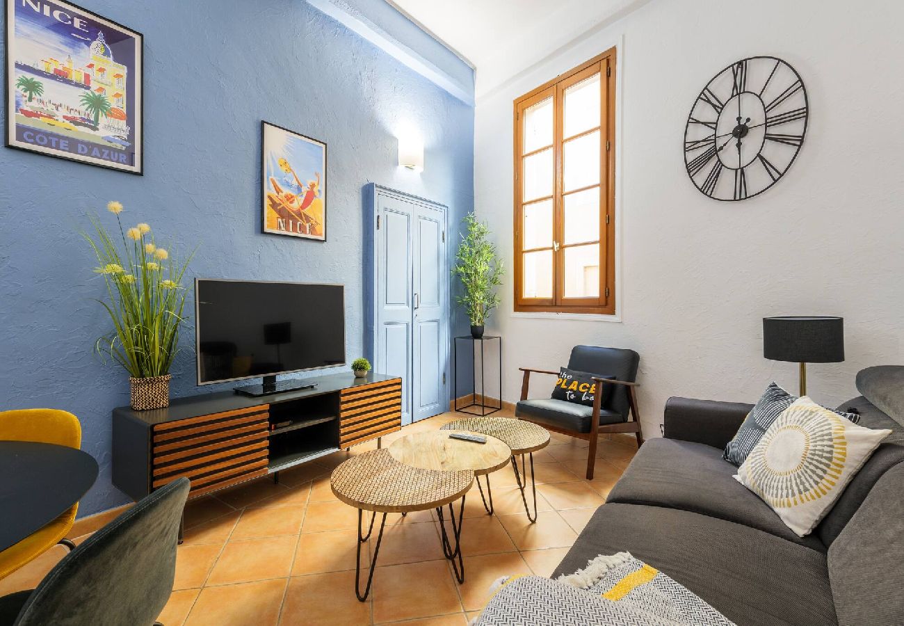 Apartment in Nice - Charmant 3 pièces place Rossetti 
