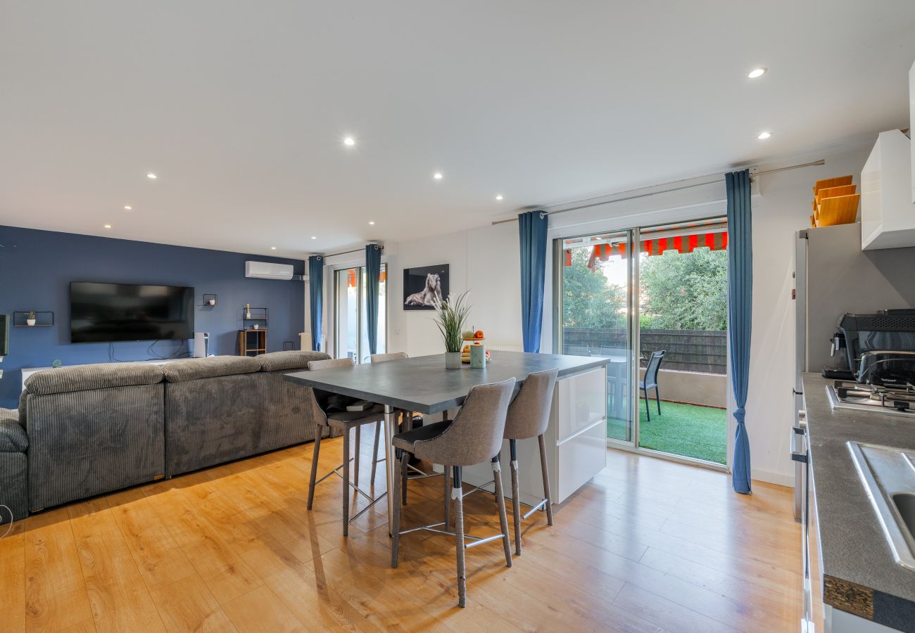 Appartement à Nice - Grand 2 pièces et belle terrasse ensoleillée 