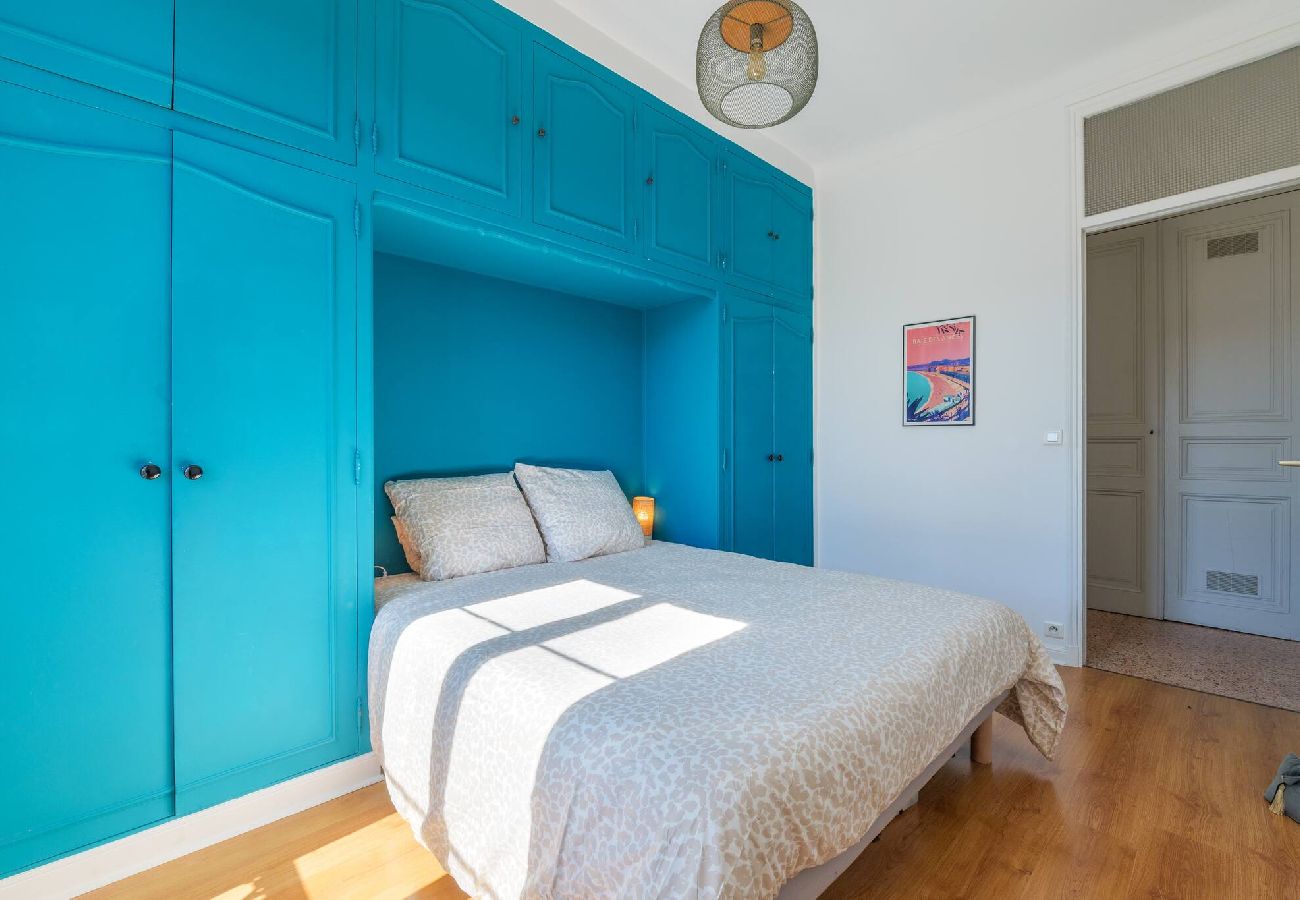 Appartement à Nice - 3 pièces lumineux avec balcon au cœur de la ville 