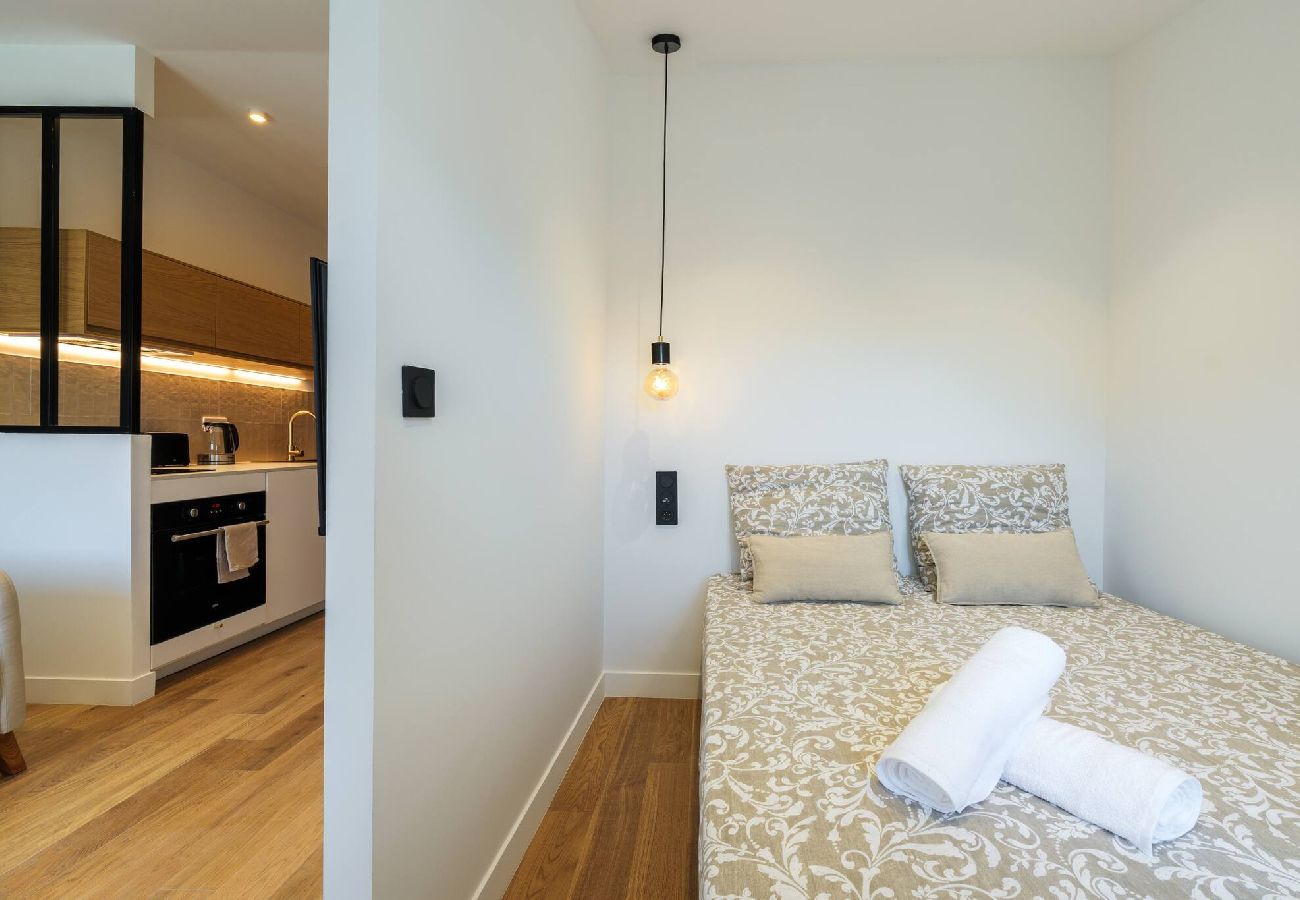 Appartement à Nice - Magnifique studio boulevard Gambetta - B 