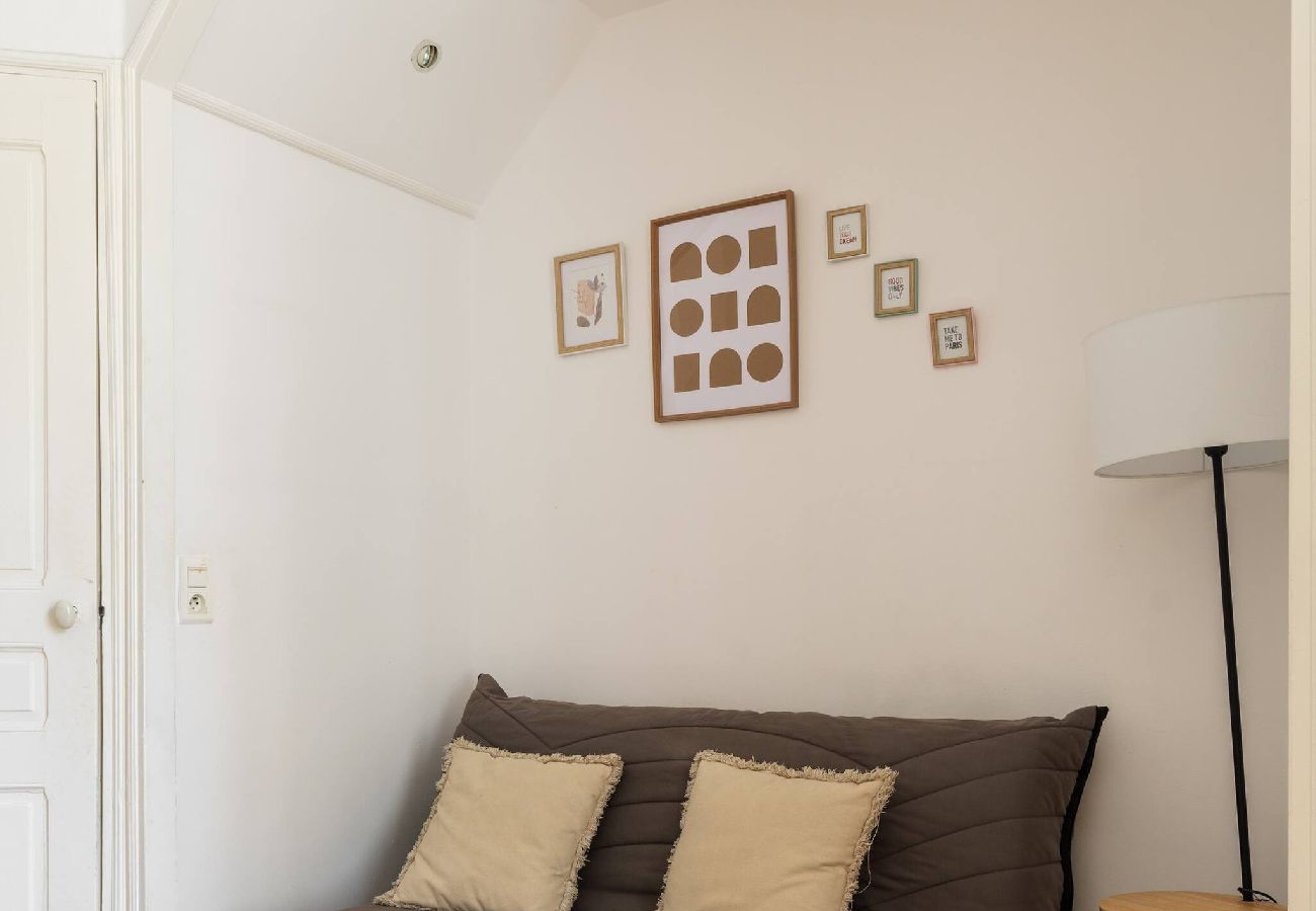 Appartement à Nice - Studio cosy dans une belle copropriété classée 
