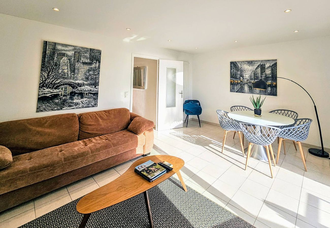 Appartement à Villefranche-sur-Mer - Beau 2 pièces avec vue imprenable sur la rade 