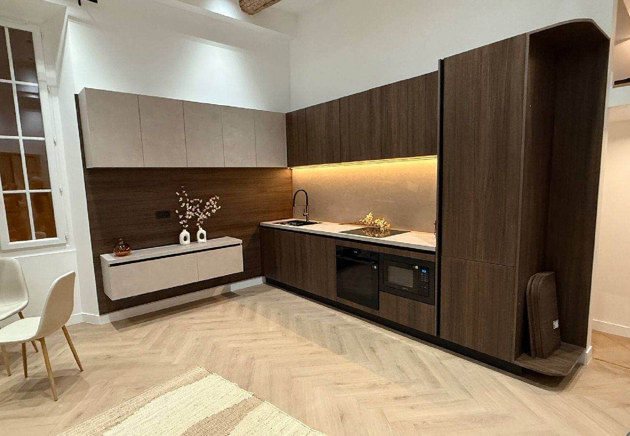 Appartement à Nice - Charme et modernité au coeur du Vieux Nice 