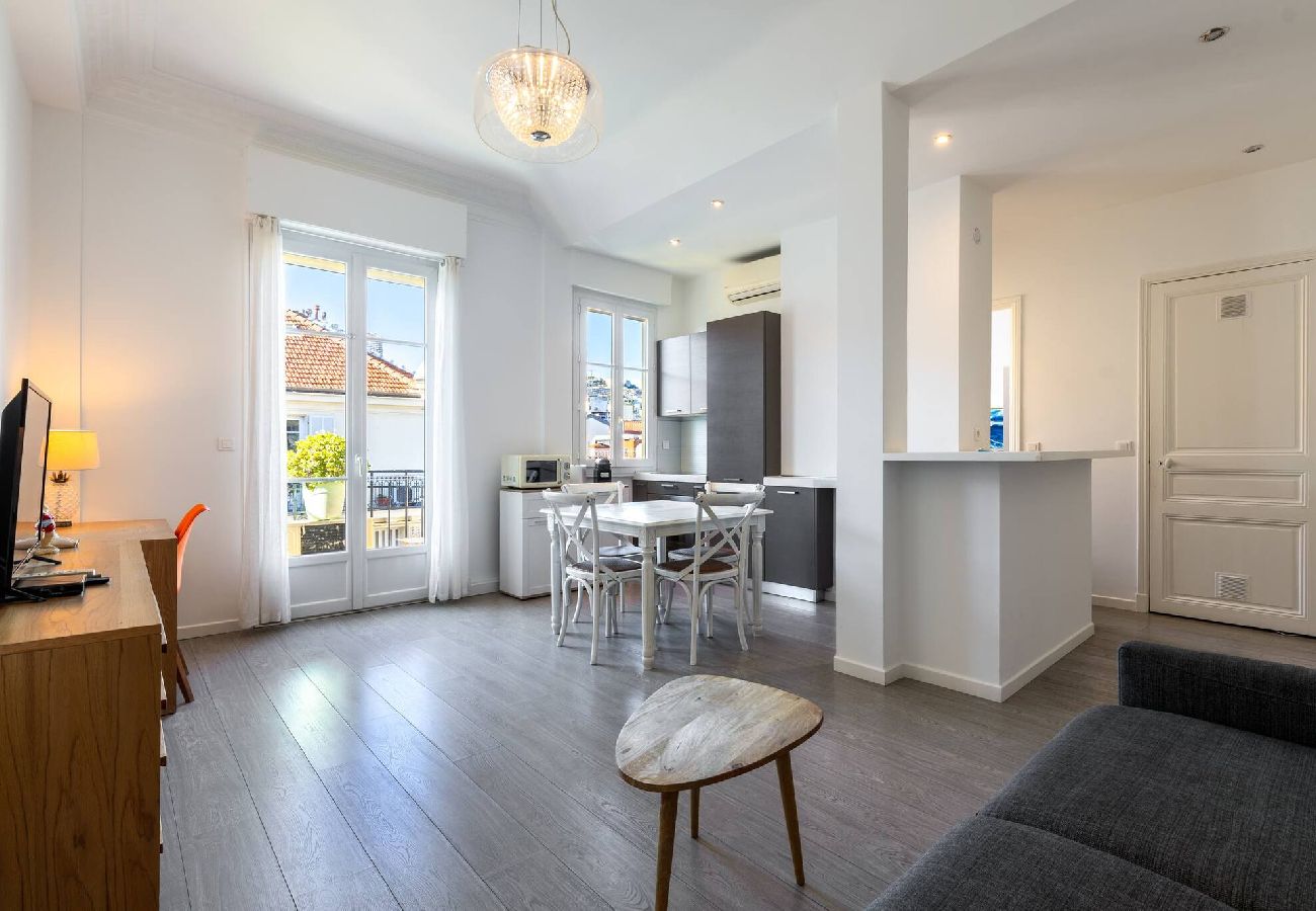 Appartement à Nice - Charmant 2 pièces dans le carré d'or 
