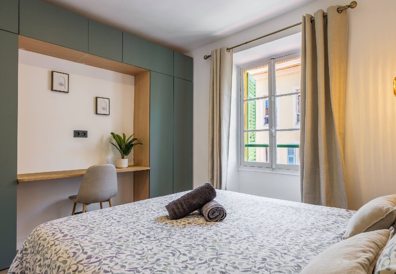 Appartement à Nice - Magnifique et lumineux 3 pièces dans le carré d'or 