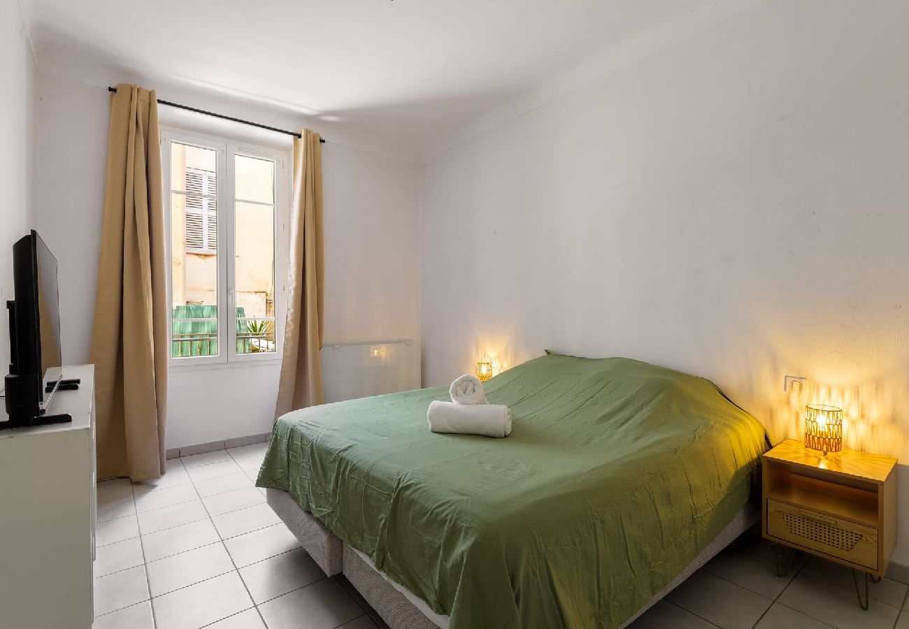 Appartement à Cannes - Beau 2 pièces au coeur du Suquet - Grande Terrasse 
